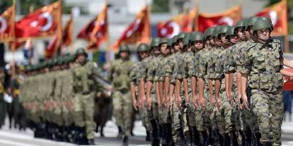 TSK'da rütbe bekleme süreleri Cumhurbaşkanı kararıyla değiştirilebilecek