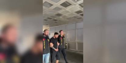 Eyüpsultan'da çocuğunu merdivenden iten baba gözaltına alındı