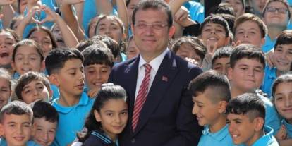 İmamoğlu'ndan karnesini alan çocuklara mesaj