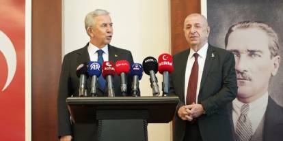 Ümit Özdağ, Mansur Yavaş’ı ziyaret etti