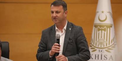 Akhisar Belediyesi'nin yeni başkanı Ekrem Kayserili oldu