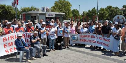 Emekliler eylemde: Krizi biz yaratmadık, faturasını da biz ödemek istemiyoruz