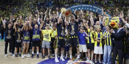 Fenerbahçe Beko, Basketbol Süper Ligi'nde şampiyonluğa ulaştı!