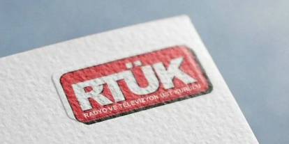 RTÜK’ten Halk TV, Tele 1 ve Sözcü TV’ye ağır cezalar: Yayın durdurma, para cezası, lisans iptali tehdidi