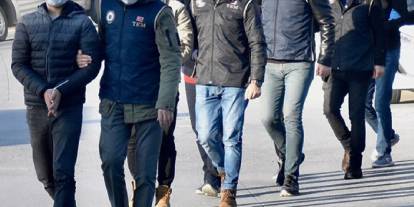 İstanbul merkezli FETÖ operasyonu: 95 şüpheliden 65'i tutuklandı
