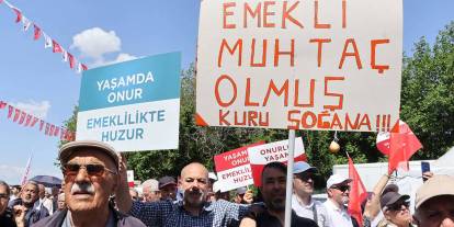 "Emekliye müjde" En düşük emekli maaşı 16 bin 881 TL'ye yükseldi