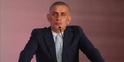 Hacıosmanoğlu'ndan hakemlere mesaj: "Gitmiyoruz, sahada onurunuzla yönetin!"