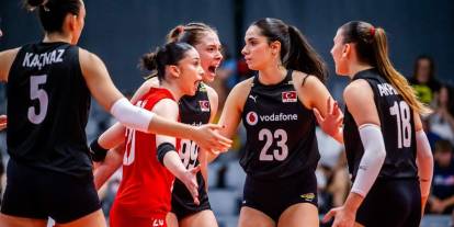 Milli Takım Dünya Şampiyonası'nda yarı finalde