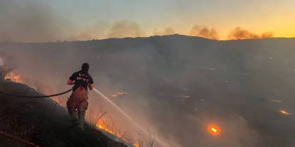 İzmir'de yangın bu kez Aliağa'da! Ekiplerin müdahalesi sürüyor
