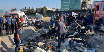 Kocaeli'de katliam gibi kaza! 3 kişi hayatını kaybetti