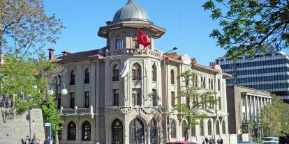 "Yolsuzluk" soruşturması şüphelisi Yunus Emre Enstitüsünün eski Başkanı tutuklandı