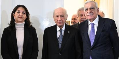 Bahçeli'den yeni süreç açıklaması: Pazarlık iddialarına tepki gösterdi!