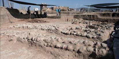 İzmir’in en eski yerleşim alanı Yeşilova Höyüğü’nde yeni kazı dönemi başladı