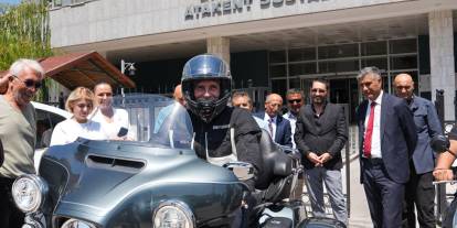 Erdal Beşikçioğlu motosikletine atladı görevine devam etti