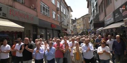 Fındıklı halkı Belediye Başkanı Çervatoğlu'na saldırıyı protesto etti
