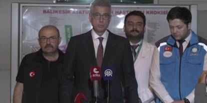 Sağlık Bakanı Memişoğlu'ndan depremde yaralananlarla ilgili açıklama
