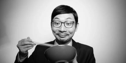 7 yıldır Türkiye'de yaşayan Japon Youtuber Yoshi Enomoto'ya oturma izni çıkmadı
