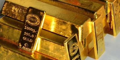 Altın fiyatları düşüşle güne başladı