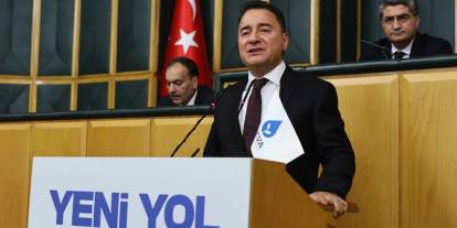 Ali Babacan’dan sert tepki: Size mi soracağız kardeşim