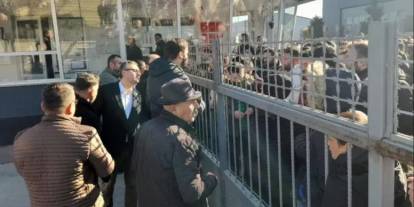Dev tekstil fabrikasında grev: 800 işçi iş bıraktı