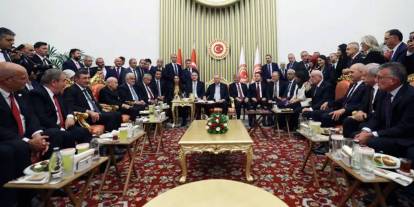 İsmail Küçükkaya ve Mustafa Balbay’dan o kareye destek