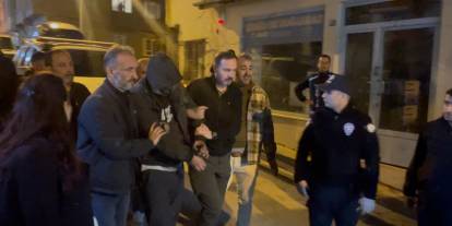 Bilecik'te ilginç olay: Polisten kaçarken havalandırmaya sıkışınca yakalandı