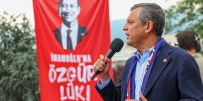 Özgür Özel'den Ordu mitingine çağrı: 'Sandıktan umudunu kesenler sokağa çıkamıyorlar'