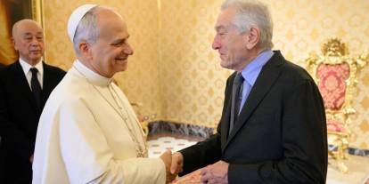 Papa'yla görüşen Robert De Niro’dan Trump’a sert sözler