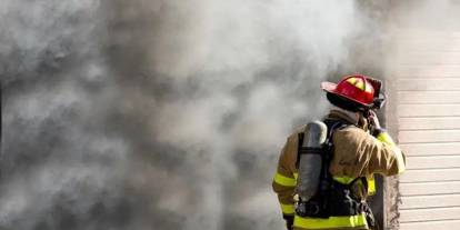 Tuzla’da kauçuk ve karton fabrikasında yangın