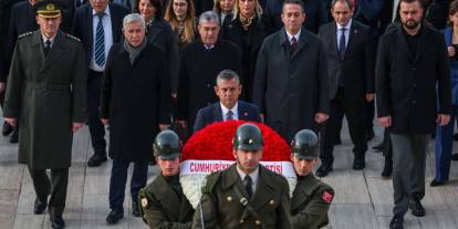 Yeni PM ile ilk toplantı sonrası: CHP MYK belli oldu, parti sözcüsü değişti