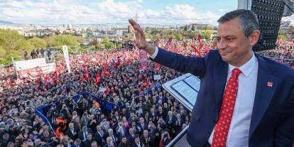 Özgür Özel Ankara'da emekçilere sesleniyor