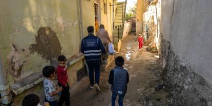 İzmir Büyükşehir Belediyesi'nden kış desteği: 54 Bin aileye yardım ulaşıyor