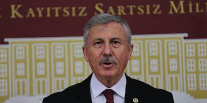 Yeniyol Partisi'nden Cevdet Yılmaz’a: Enflasyonu uzaylılar mı yükseltti?