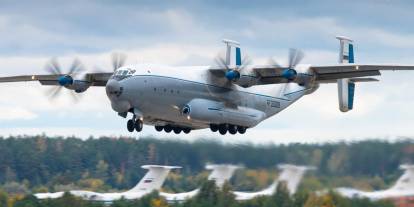 Rusya'da askeri kargo uçağı düştü