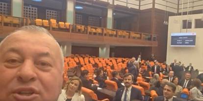 Bütçe görüşmelerinde 3. gün: AKP'li vekiller Meclis'e gelmedi, CHP'liler tepki gösterdi