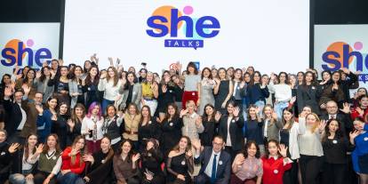 SheTalks genç kadınları ilham veren liderlerle buluşturdu