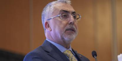 Bakan Işıkhan'dan asgari ücret açıklaması: 'Dengeleri gözetecek bir anlayışla çalışmalar yürütülecek'