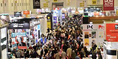 İstanbul’da edebiyatın kapıları açıldı