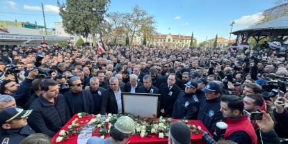 Binlerce yurttaşın omuzlarında Gülşah Durbay, son yolculuğuna uğurlanıyor