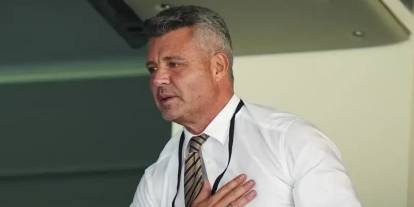 Sadettin Saran'ın uçağı Türkiye'ye iniş yaptı