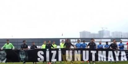 Manisaspor'dan vefa pankartı: Ferdi Zeyrek ve Gülşah Durbay unutulmadı