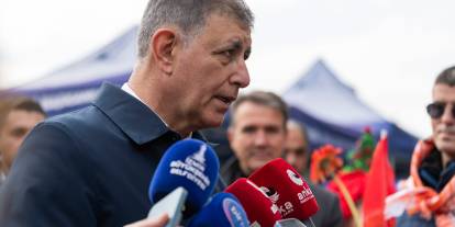 Tugay: Belediyeyi 18 milyar liralık yükün altına sokamam