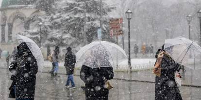 Meteorolojinin ardından Valilik de uyardı: İstanbul'da beklenen kar sonunda geliyor