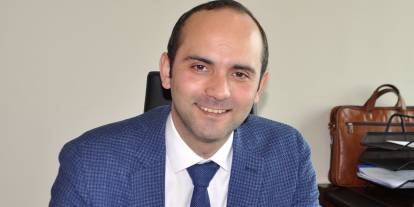 Tayfun Kahraman'a cezaevinde ilaç verilmedi, Turhan Çömez Meclis  gündemine taşıdı: "Sizde hiç mi insanlık yok?"