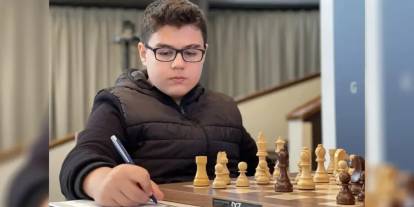 Milli satranç oyuncusu Yağız Kaan'dan tarihi başarı: Dünya bir numarası ile aynı puana yükseldi