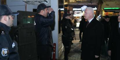 Vali Gül: 50 bin 427 mesai arkadaşımızla birlikte güvenliği sağlamaya çalışıyoruz