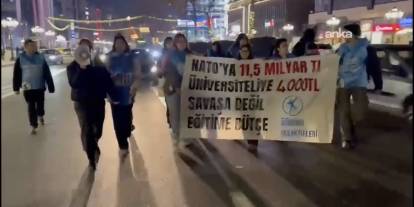 Üniversiteliler burs ve kredi zammına karşı sokağa çıktı: 7 öğrenci gözaltına alındı!