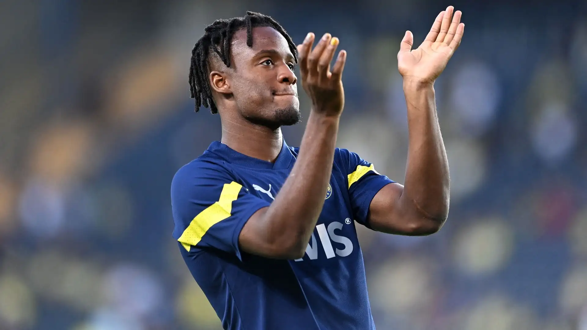 070823-fenerbahce-s-belgian-forward-michy-batshuayi-1920.webp