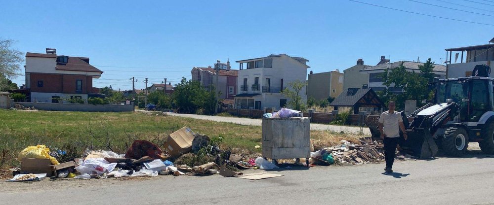 Tatilcilerin akın ettiği Marmaraereğlisi'nde belediye 450 ton çöp topladı