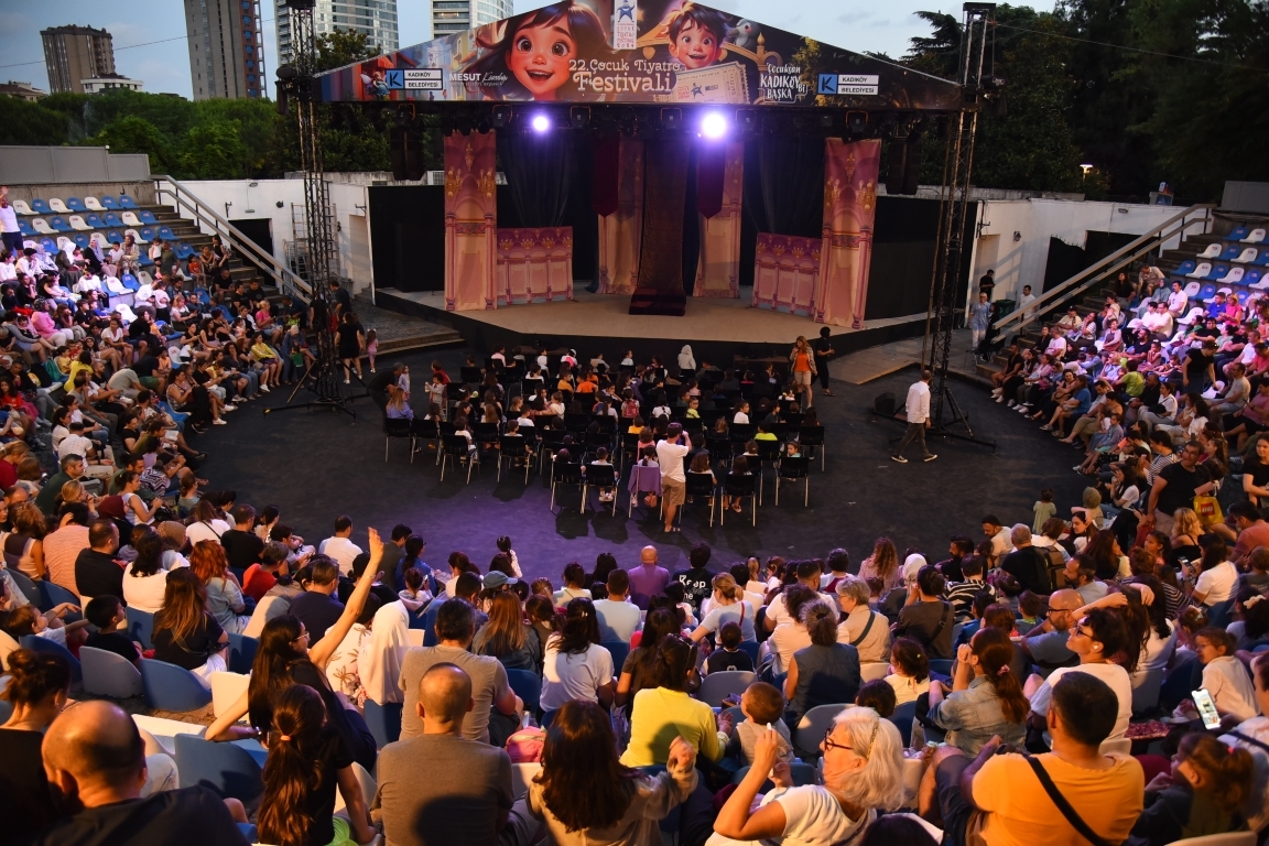 ocuk-tiyatro-festivali-4.jpg